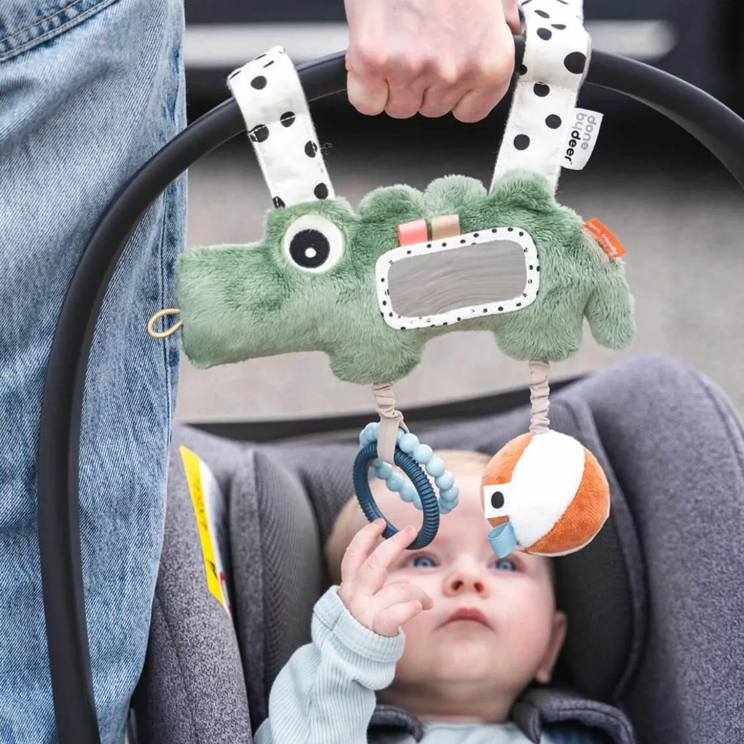 DonebyDeer Grøn Aktivitetsophæng Croco