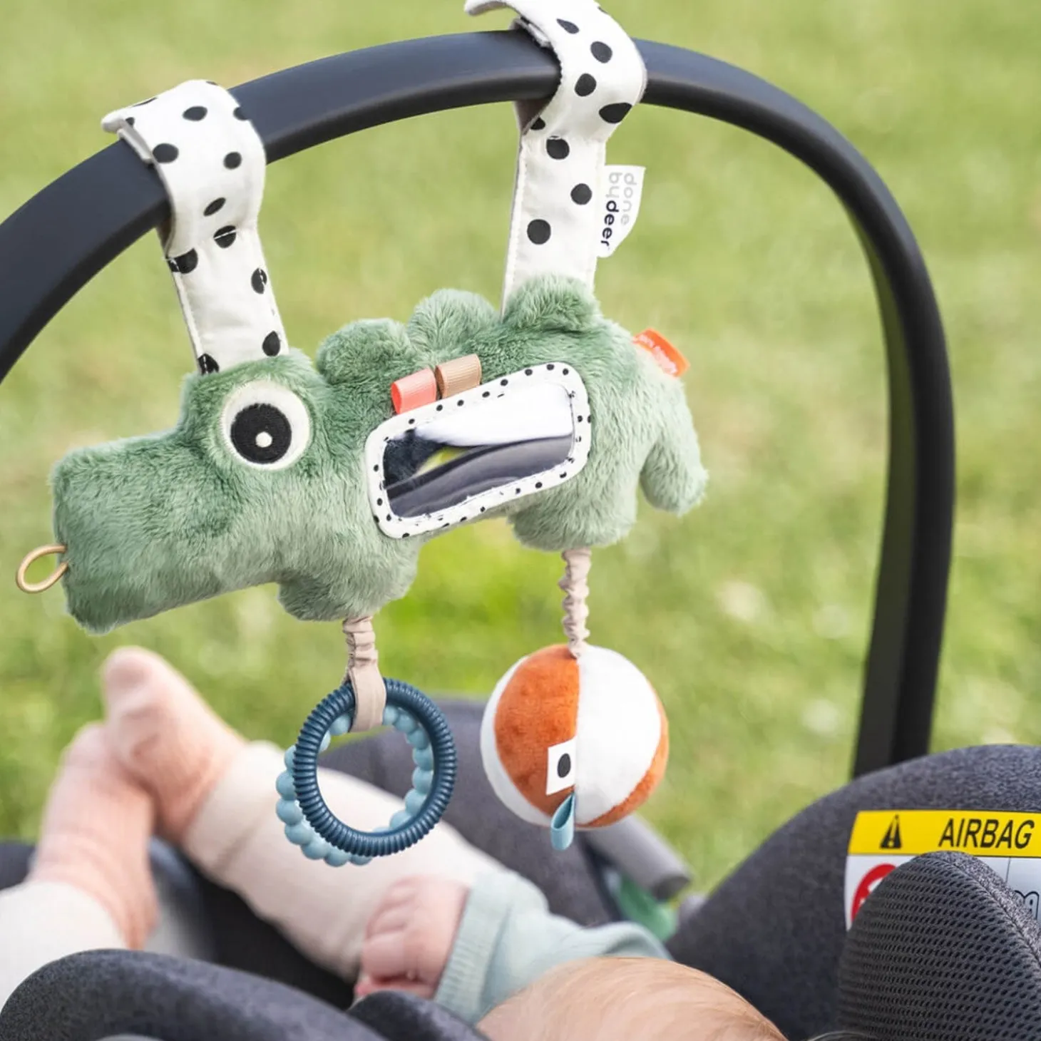 DonebyDeer Grøn Aktivitetsophæng Croco
