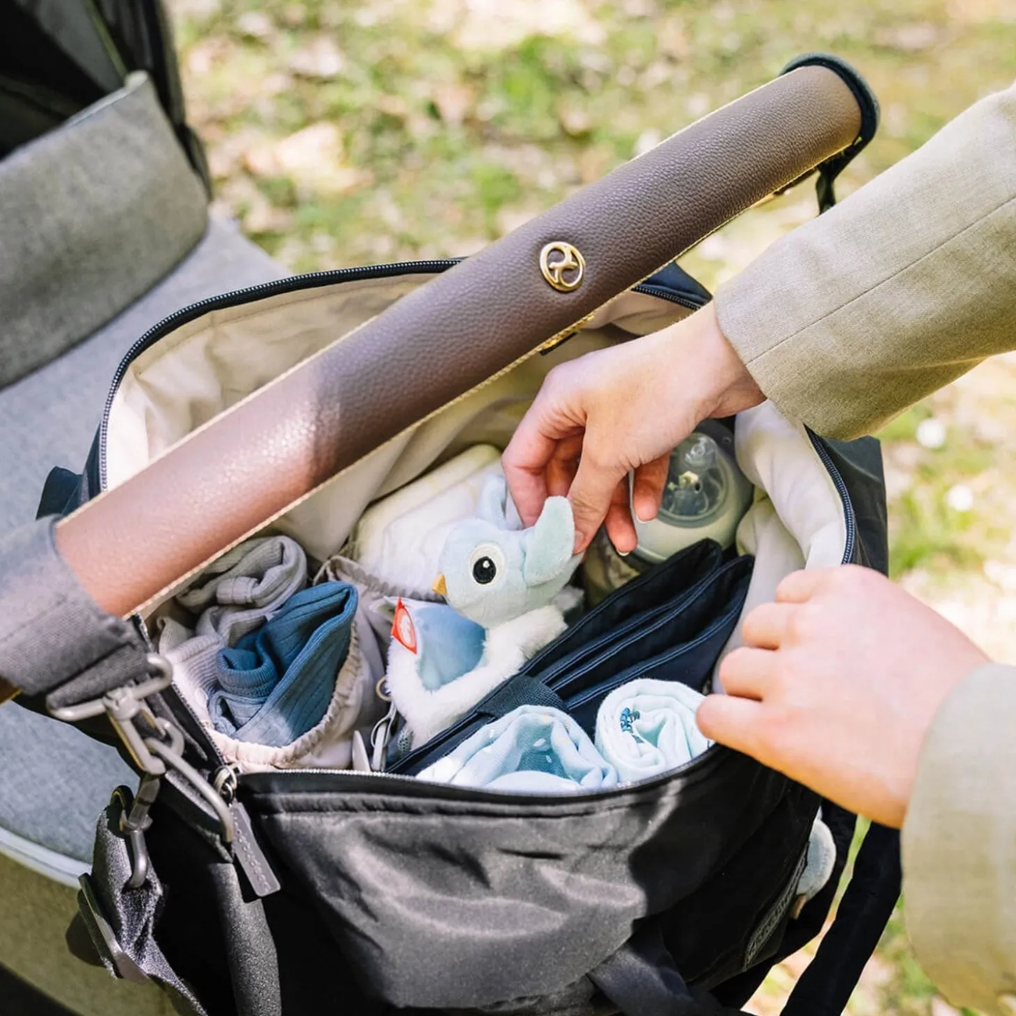 DonebyDeer Sort Quiltet Pusletaske