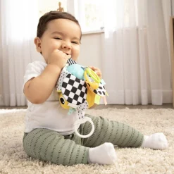 Lamaze Blomst Rangle med Ophæng