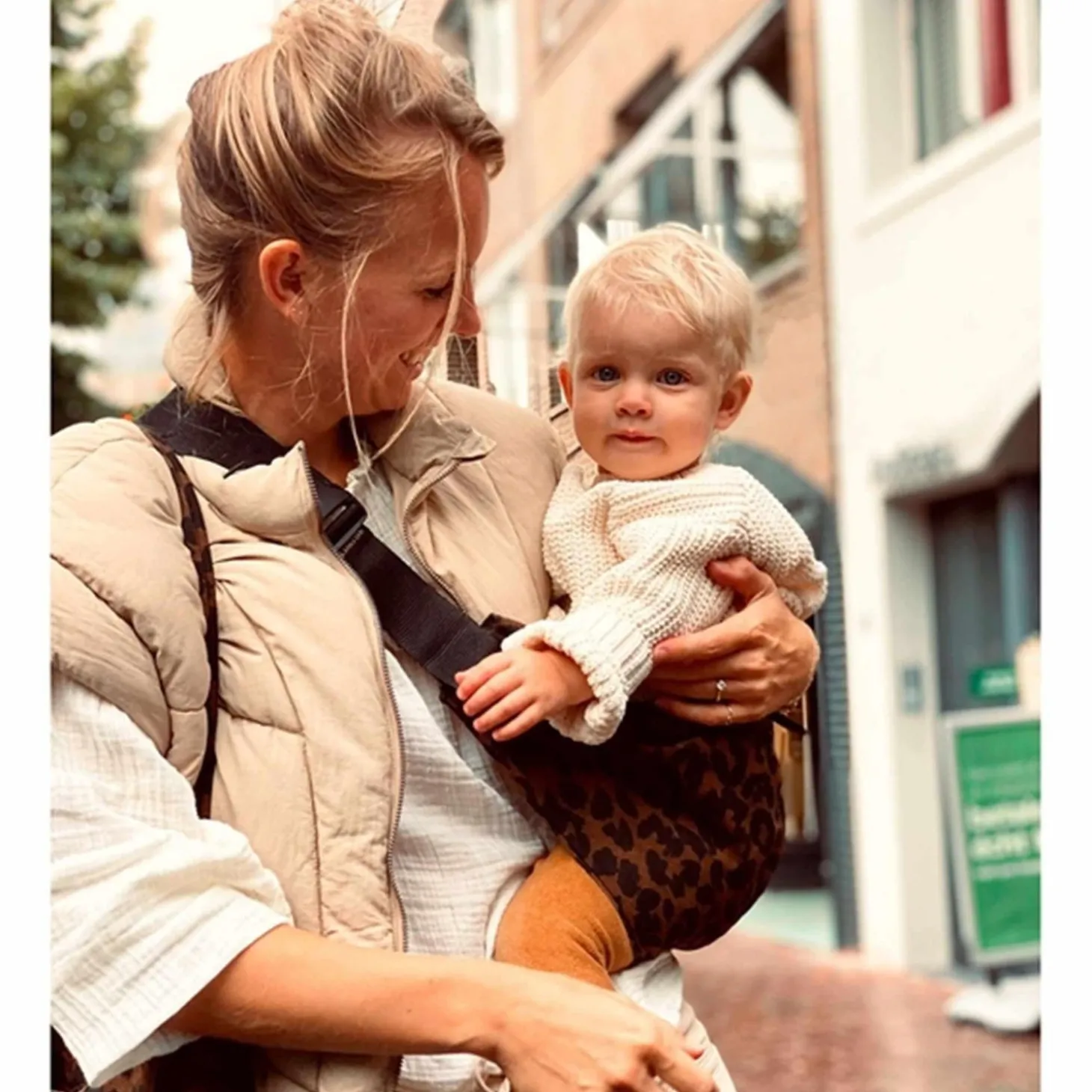 Wildride The Toddler Swing Bæresele Brown Leopard